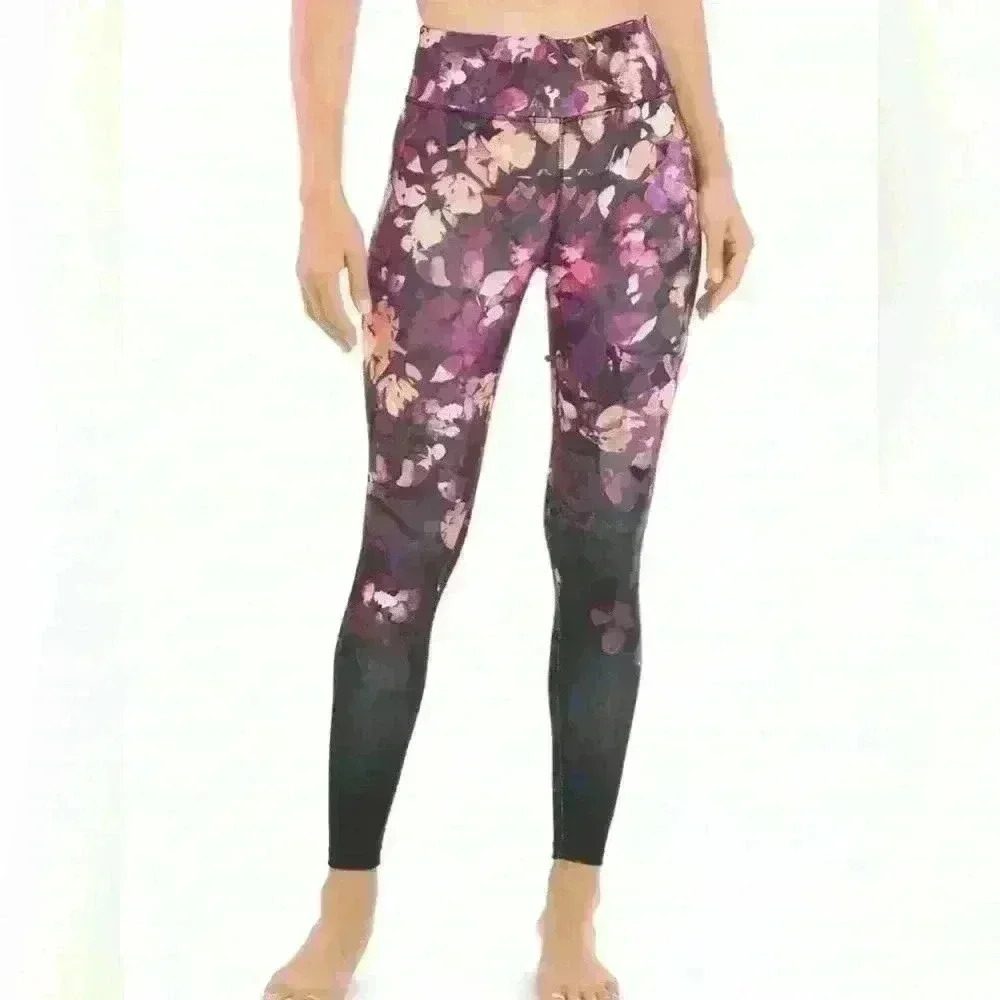 Jockey Sueded Interlock Ombré Floral Print
Leggings Size Women's Small NWOT